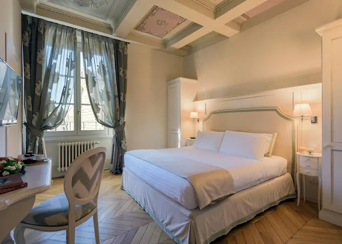 Nocleg ze śniadaniem Palazzo Della Stufa Residenza D'epoca 4*