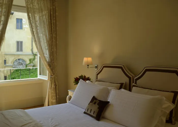 Palazzo Della Stufa Residenza D'epoca Nocleg ze śniadaniem 4*